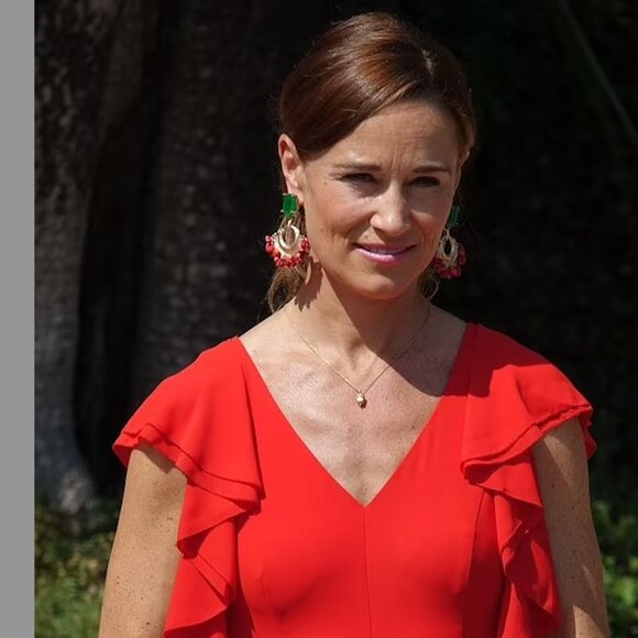 Red Coral Green Jeweled Gold Statement Earrings, ASO Pippa Middleton, NEW - Picture 1 of 5